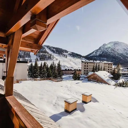 Apartment Les Loups Blancs, Duplex Renove En 2022, Pied Des Pistes